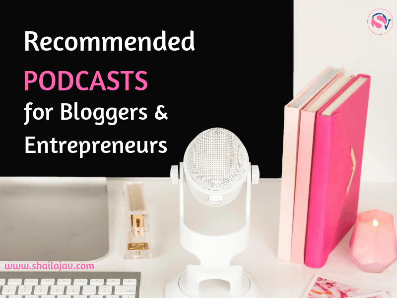 Laptop with pink books lined up and a microphone. Text overlay of recommended and best podcasts for bloggers and creative entrepreneurs